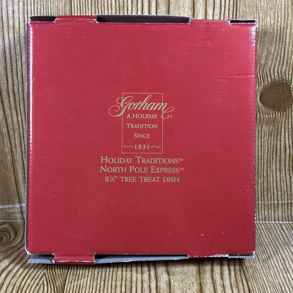 Gorham Santa Tree Treat Christmas Candy Crystal Dish Holiday Traditions 8.5” - Picture 10 of 11